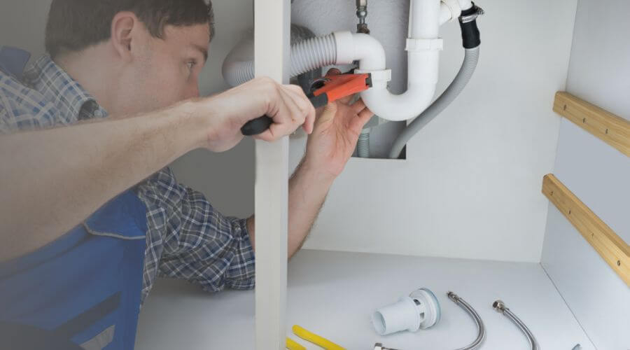 Local water heater installation in Armona, CA